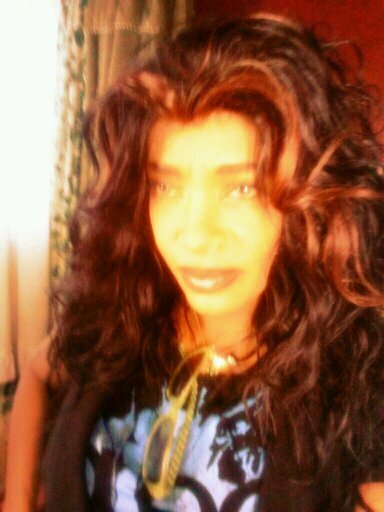 I am a poet at heart and I have three passions. Inspiring others, singing & writing.