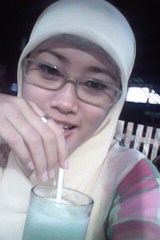 fafa_kimfa's profile picture. worked as an announcer at @RadioKusuma & admin @famepurwokerto *^ bersama orang yg lbih baik mnjadikan q manusia yg lbih baik #fiance @faizuen ^*