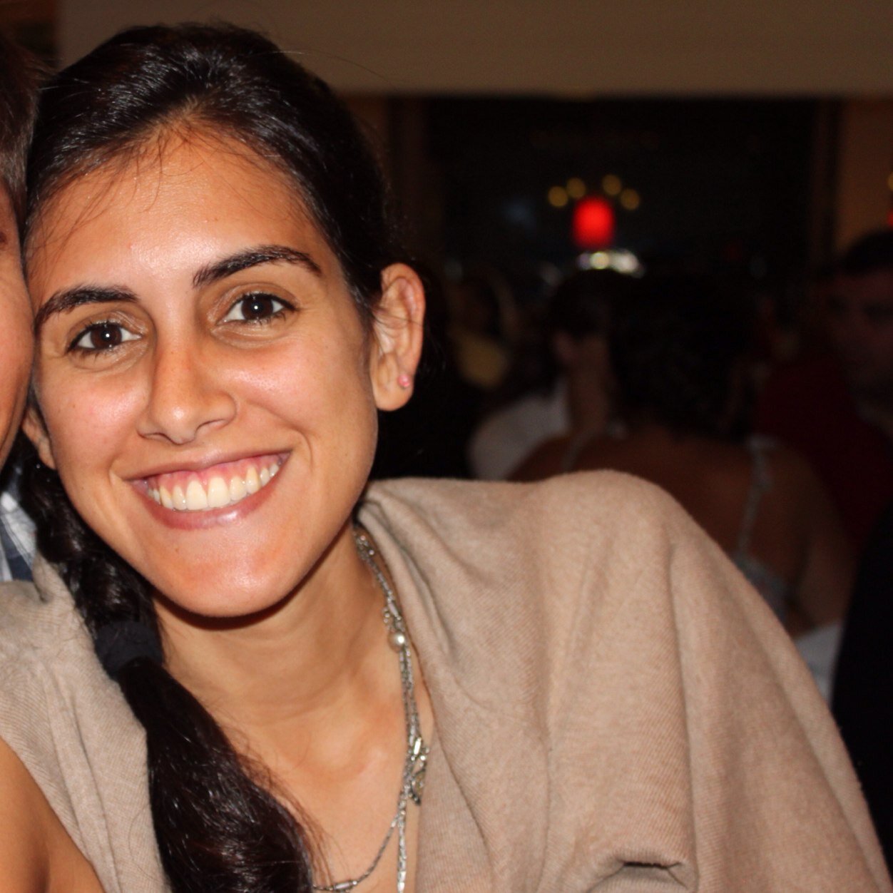 ClaudiaCfmb's profile picture. 