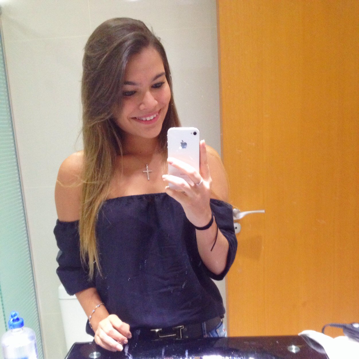 Nada é tao nosso quanto os nossos sonhos.