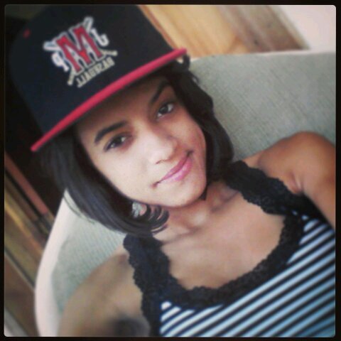I'm Roselby; Teengo 18 Años♥ Mii Twiitter Es @RoselbyEstrell2♥ Mii BrithDays is 3th September Mi Wthassap 8299681598 Followw Me' Quee Tee Follow Back ;)