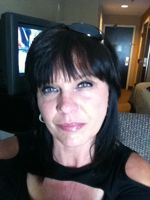 paula_fielder's profile picture. Looking for my cousin #operationfindmollymiller