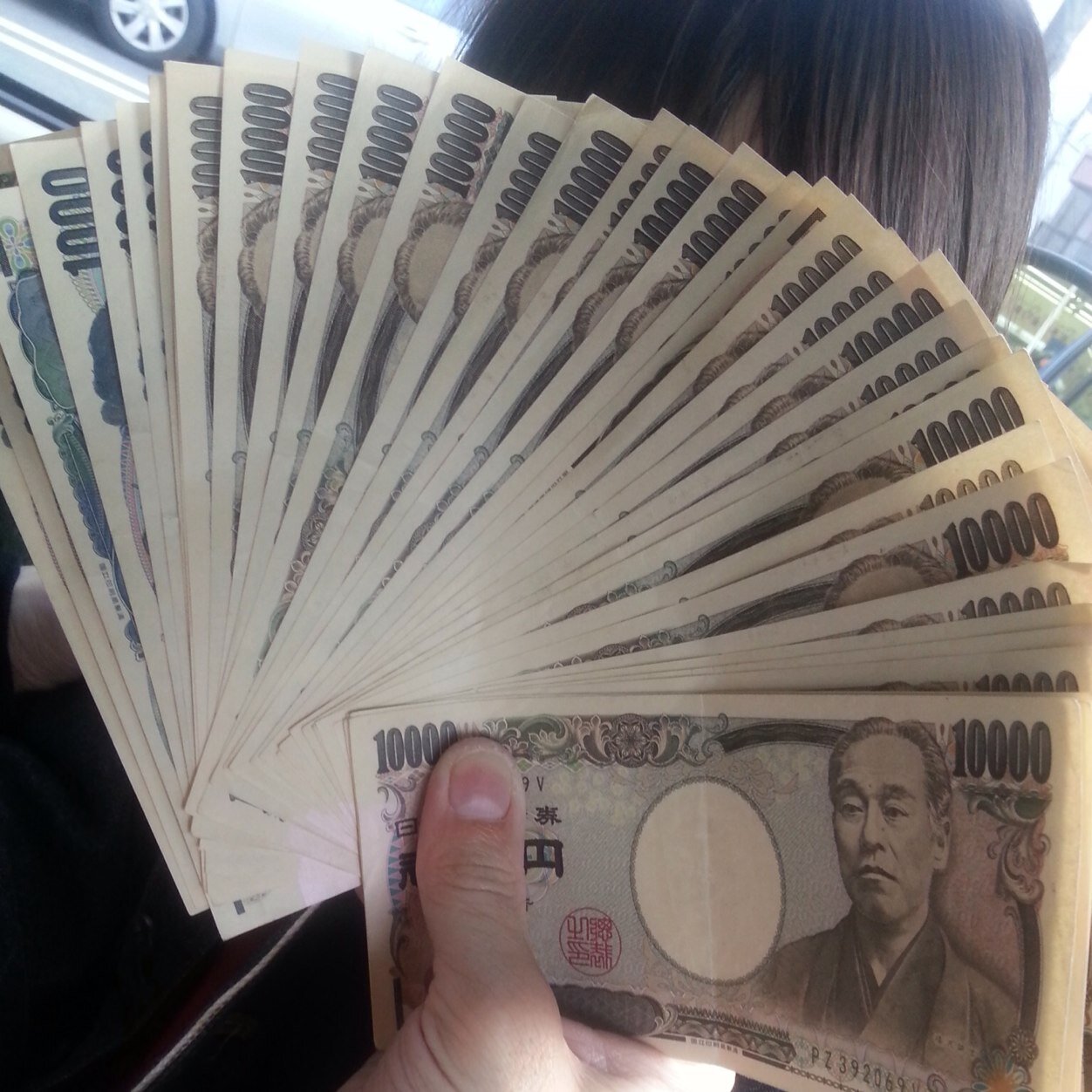 100%フォロー返します^ ^

お金の作り方や増やし方のアドバイザーをしてるびっくり小僧です^ ^
どんどんフォローお願いします^ ^