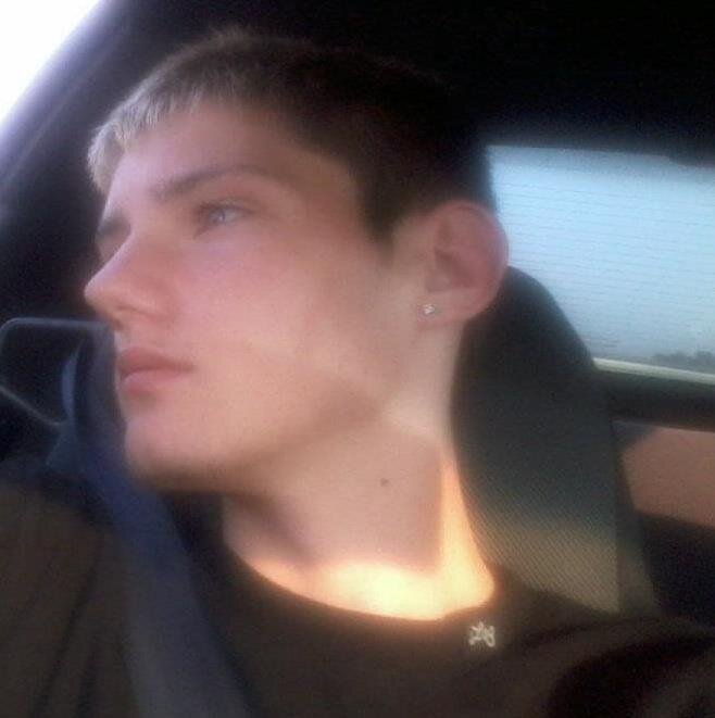 BrandonGamer94's profile picture. Basketball Player, Hardcore Gamer, From Boston Mass, Living life happily,