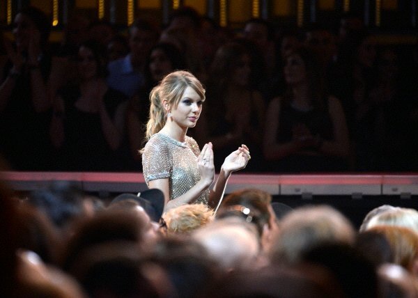 simple. i want red tour.