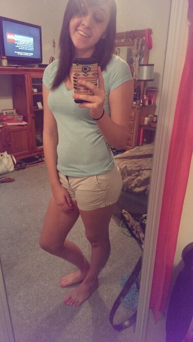 lifes short, find someone who fucks your right and treats you how you deserve to be treated.