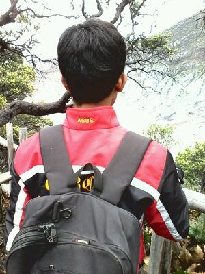 Mungkin tak sbruntung org  Ɣªήğ lain.......