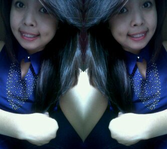 vhin_zhie's profile picture. 