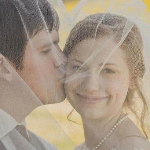 Follower of Jesus Christ, wife of Justin, Editor of the Macon Co. Times, and blogger.