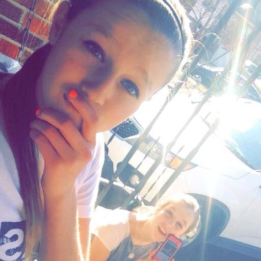 Hi im 15 years old i live in OHIO! My idols are Sam woolf, Mk Nobilette !!! I sing a little too!:)