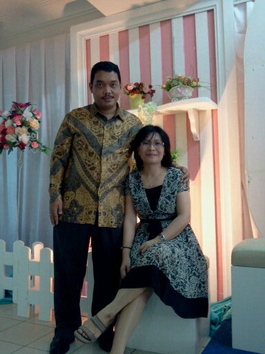 Iwan_Siahaan's profile picture. It is no longer I but Christ who lives in me, to magnify the Lord & to serve others. Husband, Dad, Pastor, Intercessor & Teacher