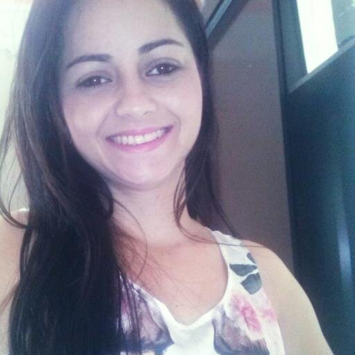 Não existe cedo ou tarde .
Não existe tempo certo ou errado... 
as coisas acontecem quando tem q acontecer
cada uma no seu tempo, e nada por acaso !!