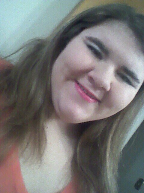 aliviawatko14's profile picture. almost 14 love hockey and baseball you follow me i follow back