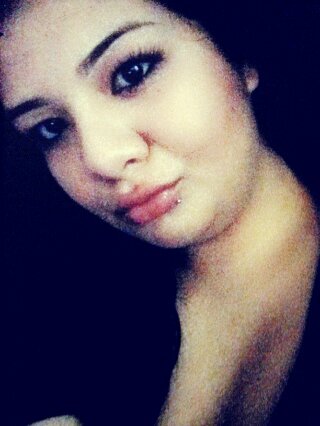 _jennibarcelo's profile picture. 