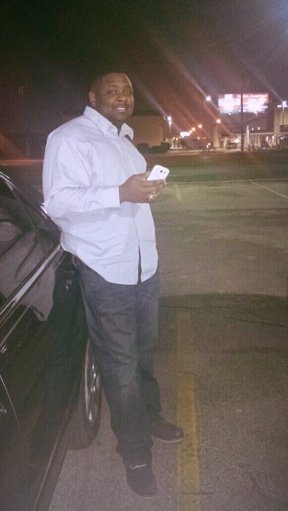 ThatBoy_SumElse's profile picture. #SoloDolo #IG: bholloway3 
No excuses, No lies, No snitches. Jus a laid back dude with a lil ambition..they love me cause I'm ambitious..plain and simple