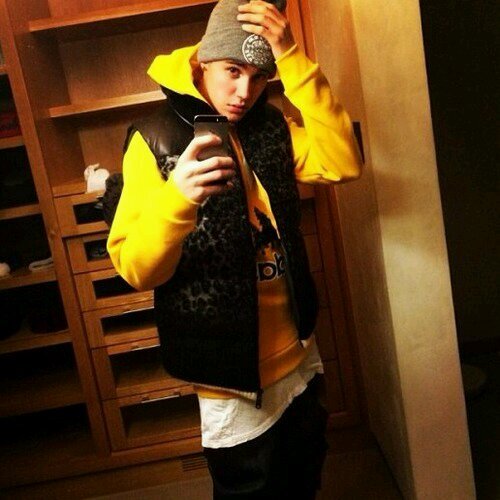 since I came into my life and been super happy because the I will continue my dream is to meet justin I love you