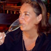 Lucy Warner (@lucywarner) 's Twitter Profile Photo