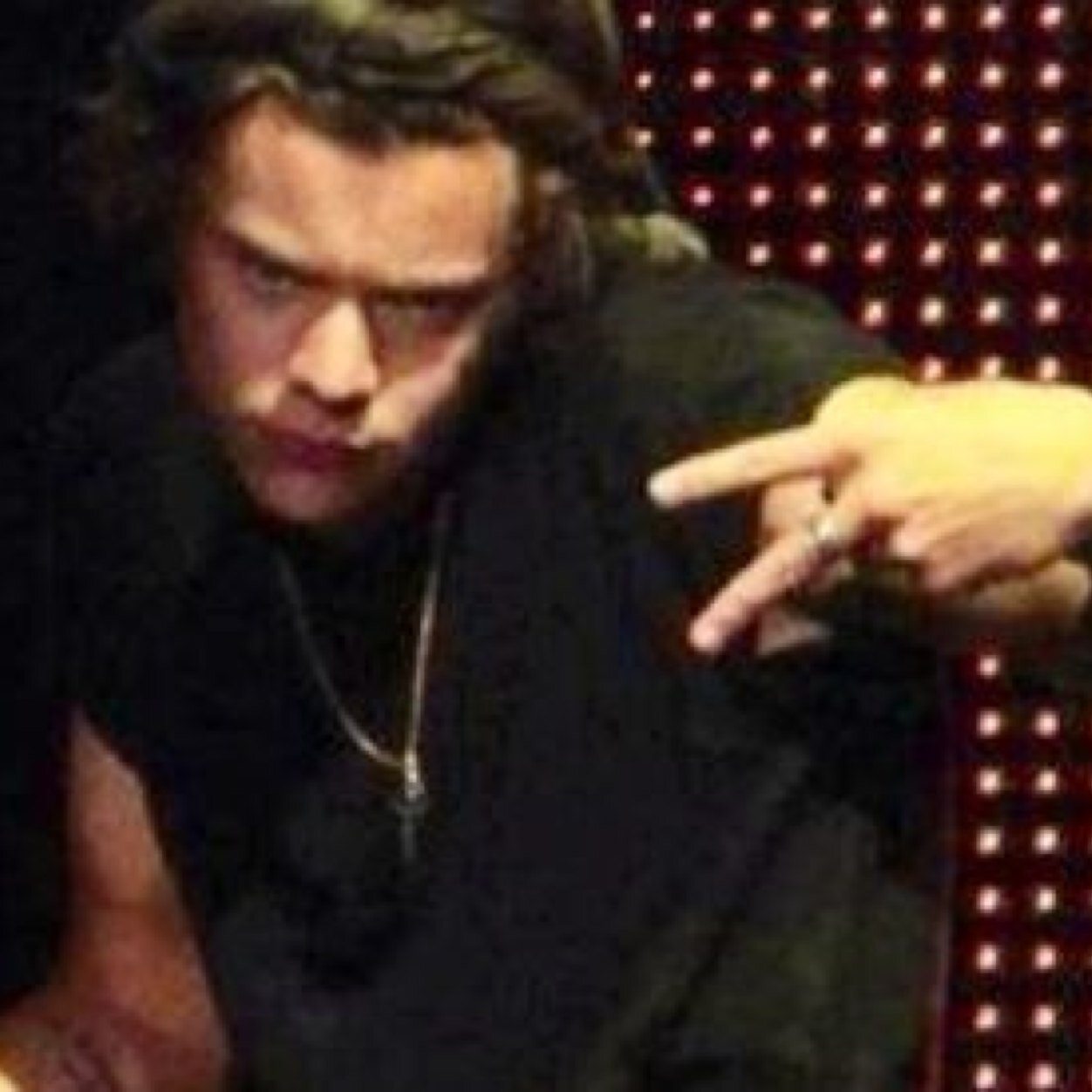 -got her saved in my phone under big booty- I am what you might call a boyband enthusiast and YEAH I LIVE IN THE VALLEY TMH Tour 7/25/13