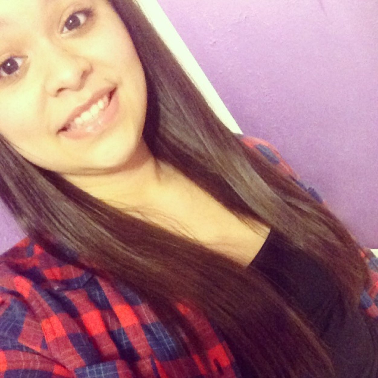 Follow me on Instagram : cindy_urias               Kik: cindy_urias