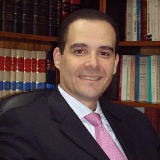 Contador Público.Bachelor in Business Administration. Especialista en Derecho Financiero y Tributario. Especialista en Fiscalidad Internacional. Profesor UCAB.