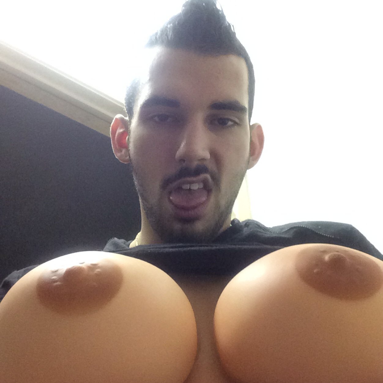 Instagram: BigTrifi / Vine: BigTrifi