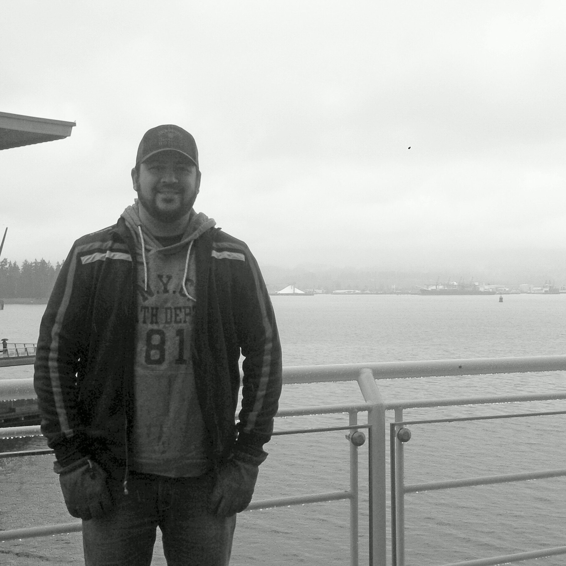 brodzilla7's profile picture. Lover of golf, Flyers fan, love a cold beer and making people laugh.