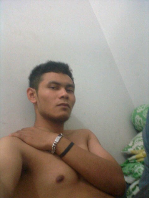 romliampaq's profile picture. 