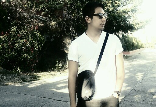 bronzonlescano's profile picture. a.k.a BRONZON