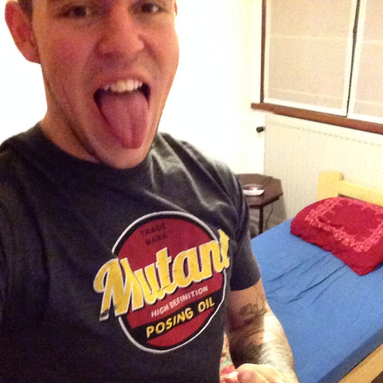 bungeneers's profile picture. Strongman/powerlifter