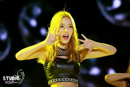 카라, 걸스데이 팬!! 데이지, 카밀리아에서 활동 / 카게 및 카밀리아용 팬사 활동 안 함 / 당분간은 데이지에서 활동 후 5월 1일부터는 본격 걸스데이 팬으로 이동 예정 / 새 트위터는 링크에!! / 중요 글 및 맴버 트윗은 리트윗 계속함
