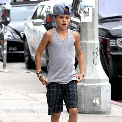 Official Fan Page for Romeo James Beckham. Romeo is King of Fashion