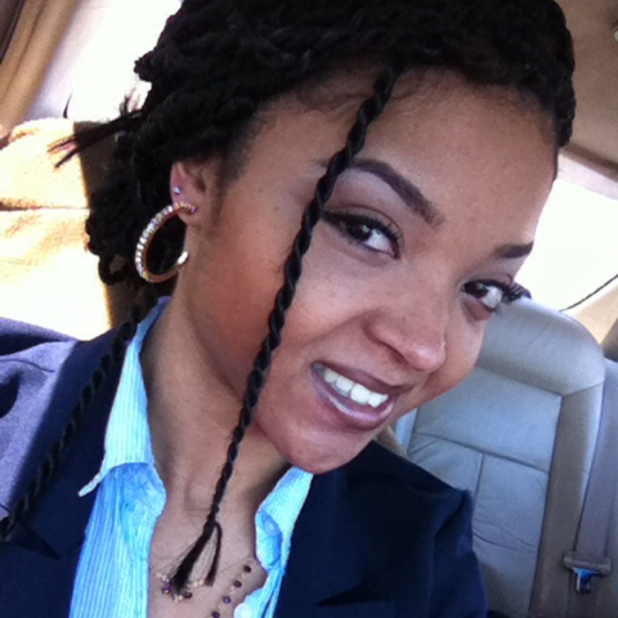 R&B & Pop Singer/Songwriter/Model http://t.co/LEzL7EhShL http://t.co/RquIb51qKi http://t.co/1fVFmBJmXO Bookings: singerbabe9@yahoo.com