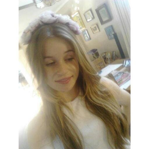 unicornIiam Profile Picture