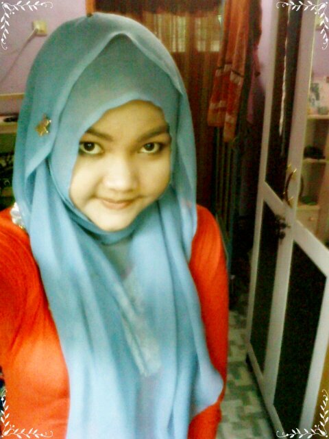 Rokhayah_27S's profile picture. 