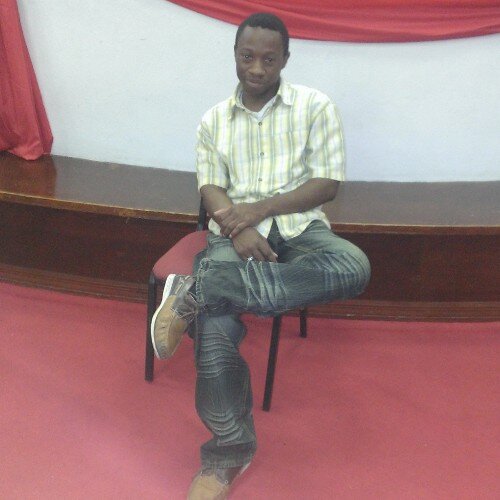 lavelle 24 enjoying life, love to have fun when i am not working, i love my job hit me up and get to know me before judging me be bless at all times!!!