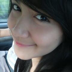 yunimaulida13's profile picture. 