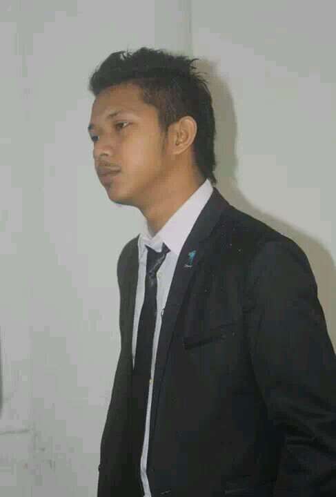 johnkome21's profile picture. 