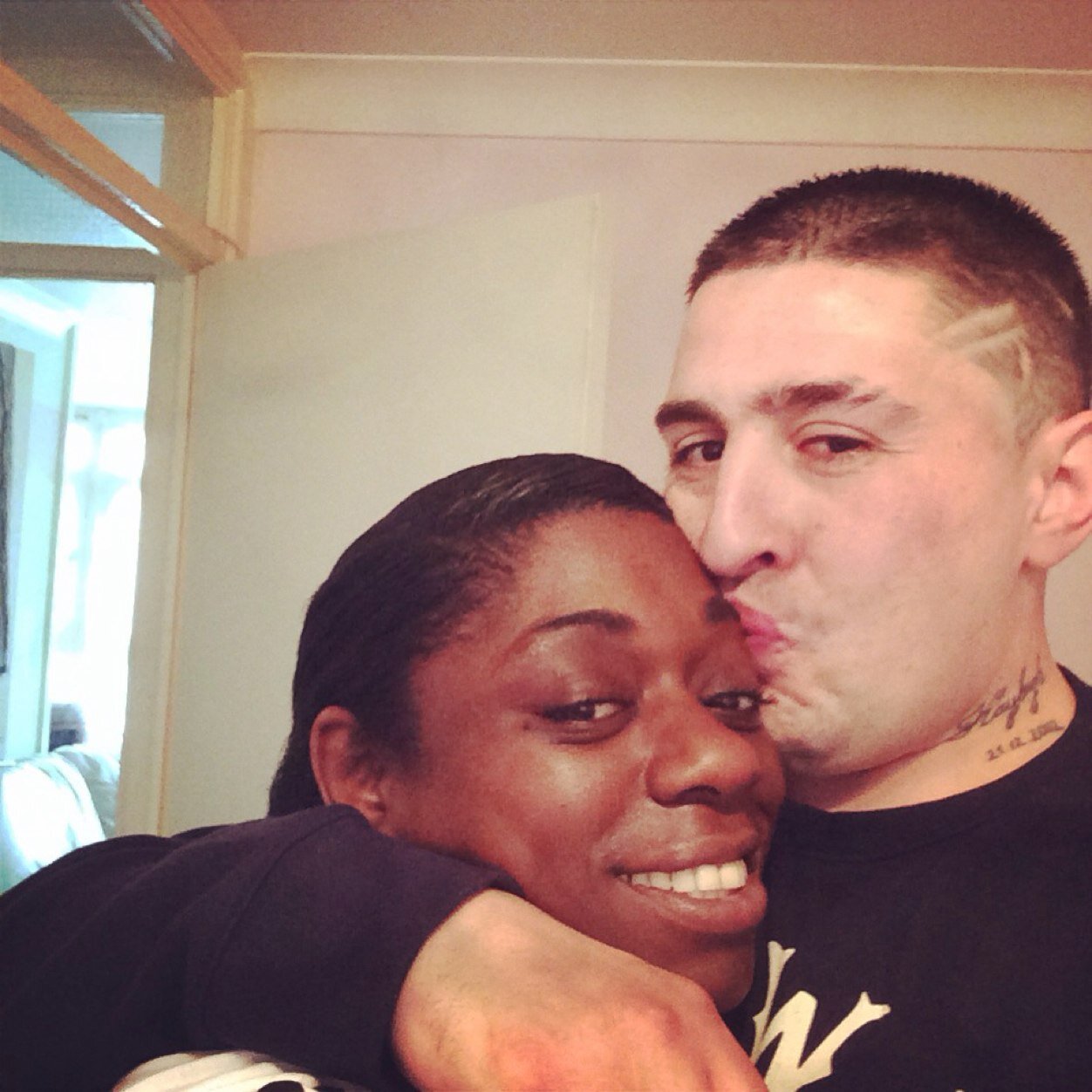 ellataylor81's profile picture. 