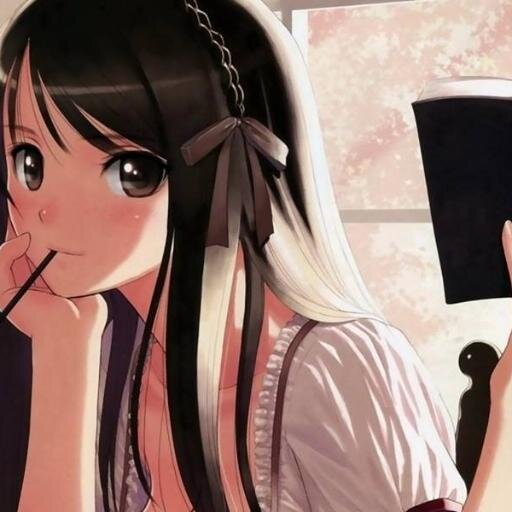 MadalinaBooks's profile picture. 