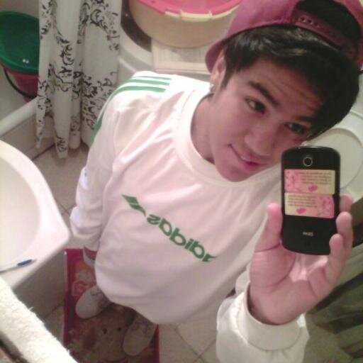 Holasss :3 ah todos