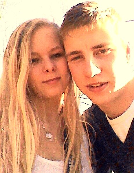 mijn lieffe knappe leuke meisje! kus jeroen x ben zo blij met jou! ik hou van jou lieverd!