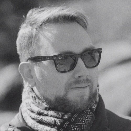 DR2000's profile picture. I have a passion for technology, photography and as much family travel as I can get.