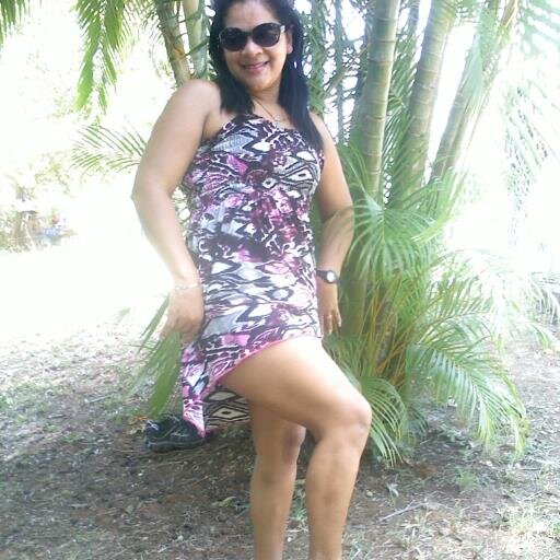 ME GUSTA EL VALLENATO Y LA SALSA ROMANTICA