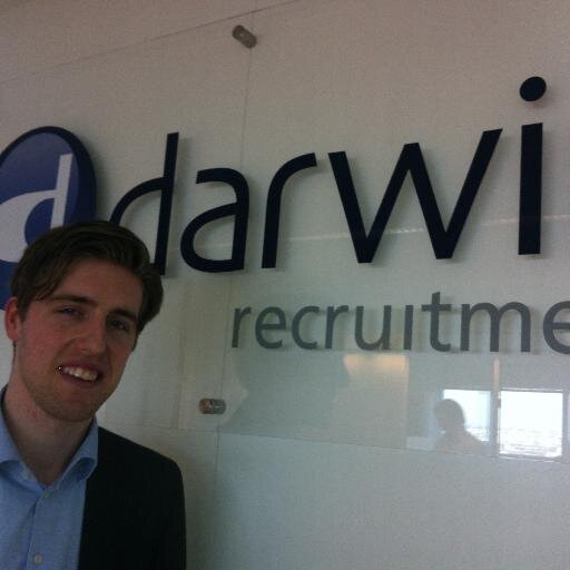 Darwin Recruitment! Loves electronic music, vinyl records,
