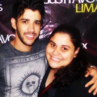 É amor , o que eu sinto por você não tem tamanho não ♫  @Gusttavo_Lima  TE AMO INFINITO MEU ANJO SEM ASAS ♥  ℱoco , ℱorça e ℱé !
Dona do @FCPaulistasdoGL *-*