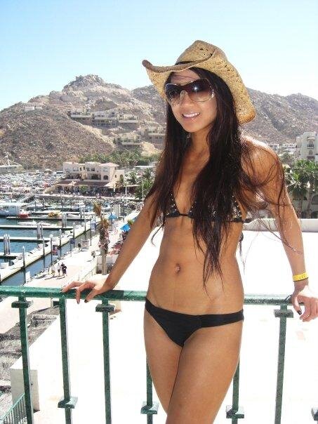 9057cutedessiee's profile picture. Life's a voyage that's homeward bound.