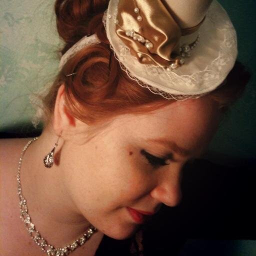 Official twitter site for Delicate Acccents. I've closed my online shop, so if you love my designs, send me a message and I will see if I can make one for you.