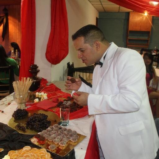 jcarpalomo's profile picture. Lo importante es que cada día el sol siempre volverá a brillar