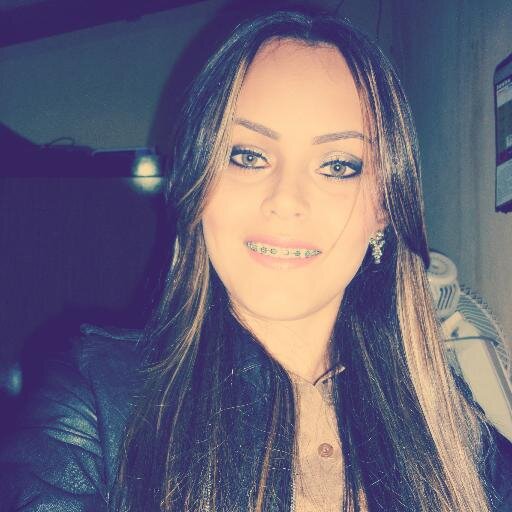 96_jaynne's profile picture. Livrai-me de tudo o que atrasa a minha vida destrói o meu sorriso e me faz sofrer, amém.