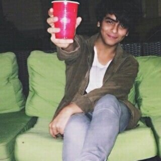 1_zezo_1's profile picture. شؤية حكيً يفرح الألب | عززلي يرحم امك ̯ | يارب سخر لي من يدعو لي دون ملل ، واجعل مايبقى مني اثر طيب ويترك الابتسامه | smil?Blez